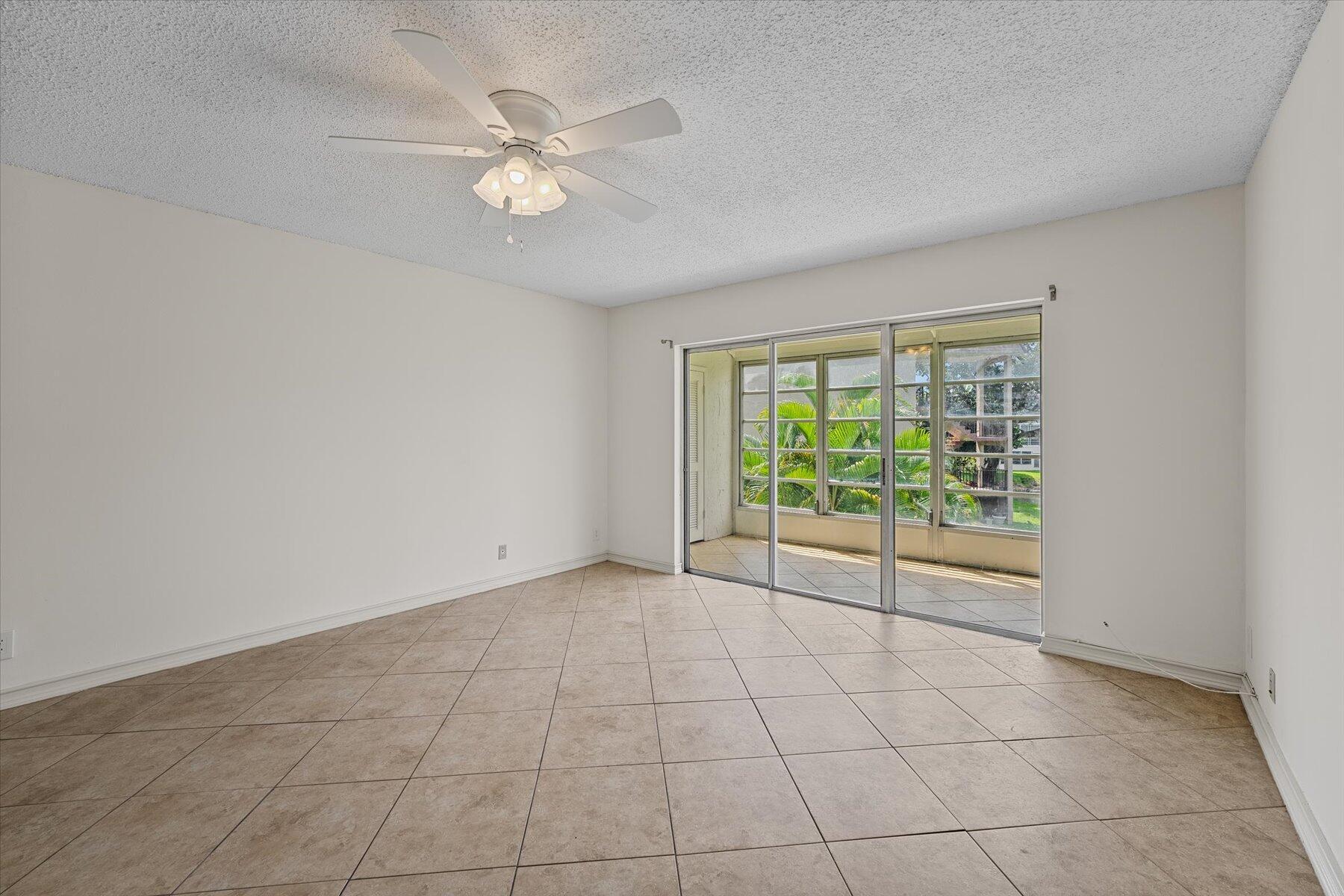 LAKESIDE VILLAGE CONDO 9 - Residential Lease