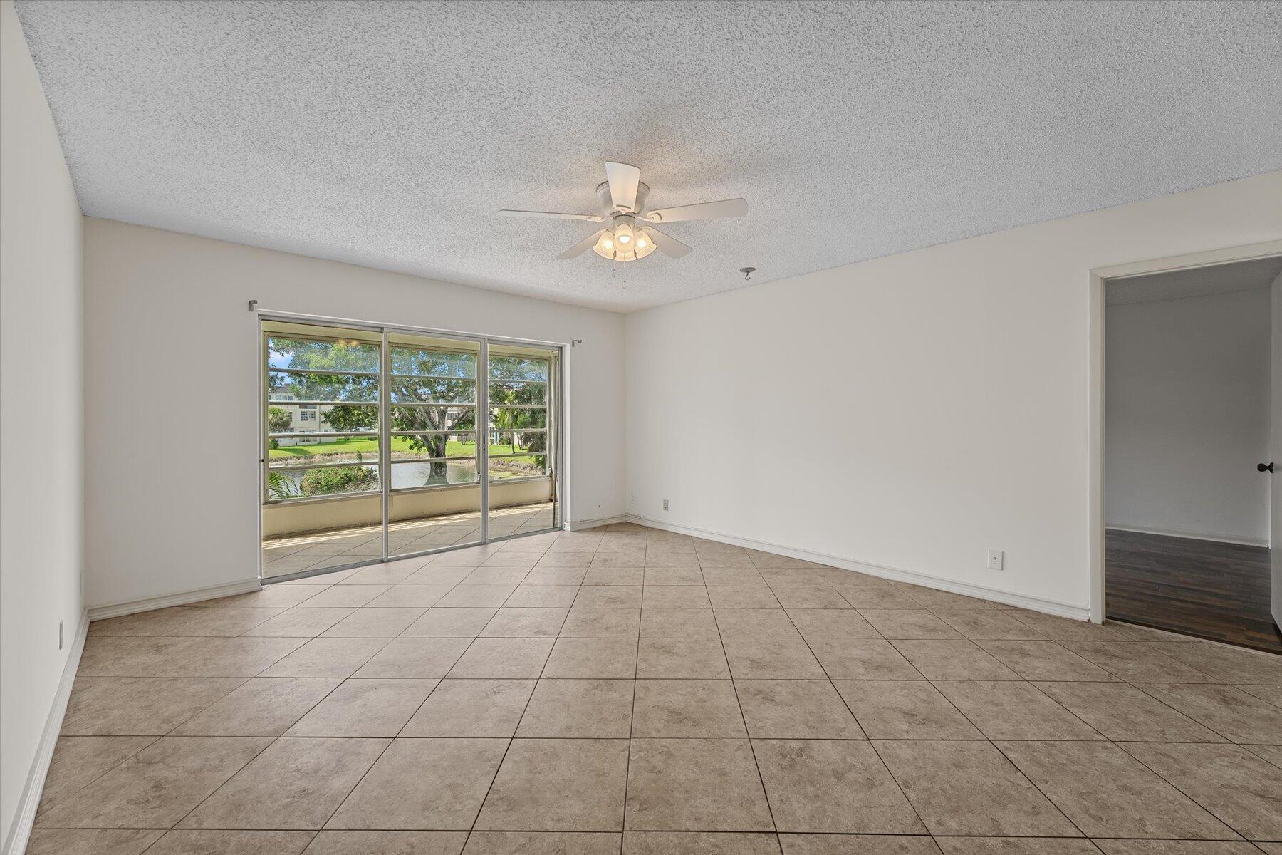 LAKESIDE VILLAGE CONDO 9 - Residential Lease