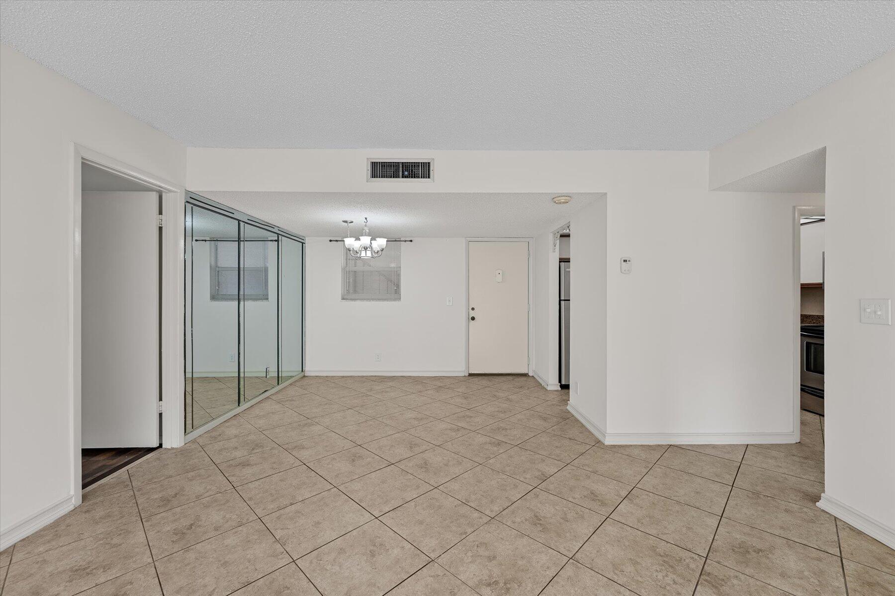 LAKESIDE VILLAGE CONDO 9 - Residential Lease