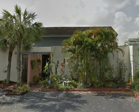 16506 Bridge End Road Miami Lakes FL 33014