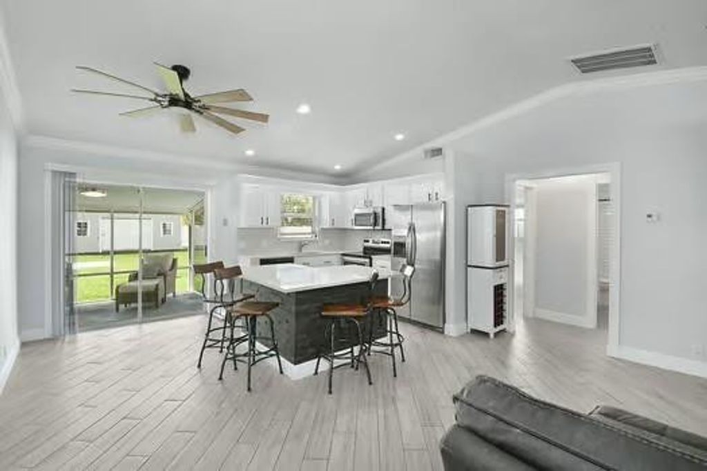 Photo of 6159 SE Poinciana Lane, Hobe Sound, FL 33455 (MLS # F10508029)