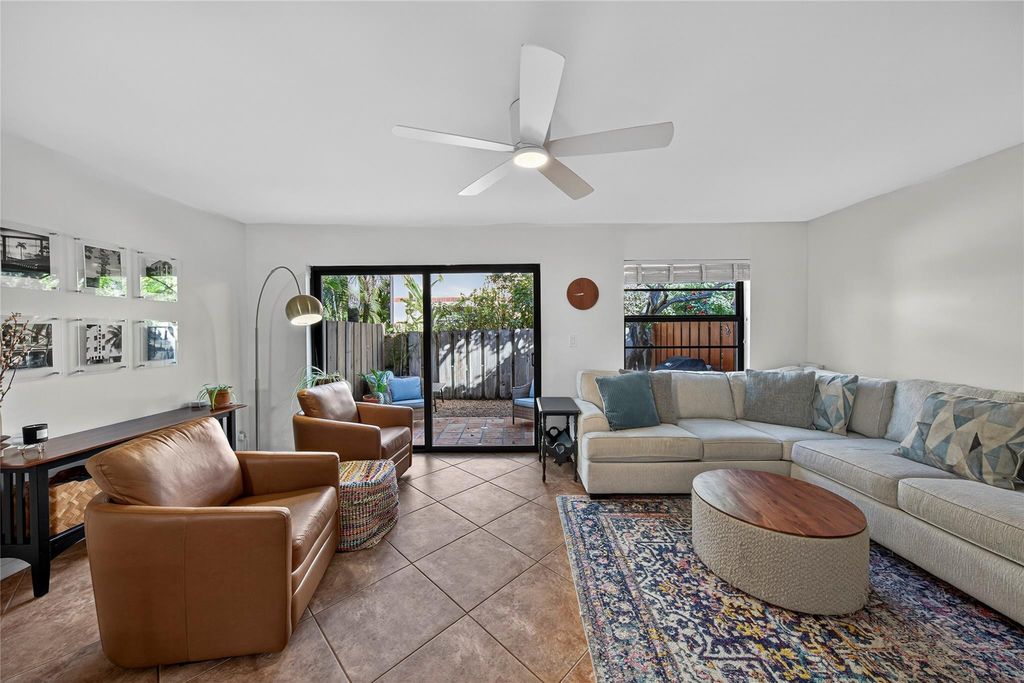 Photo of 201 NE 16th Place #104, Fort Lauderdale, FL 33305 (MLS # F10537447)