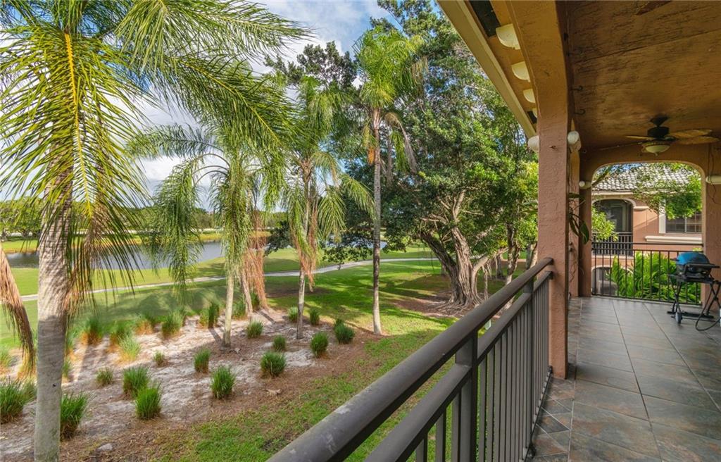 THE LEGENDS - Residential