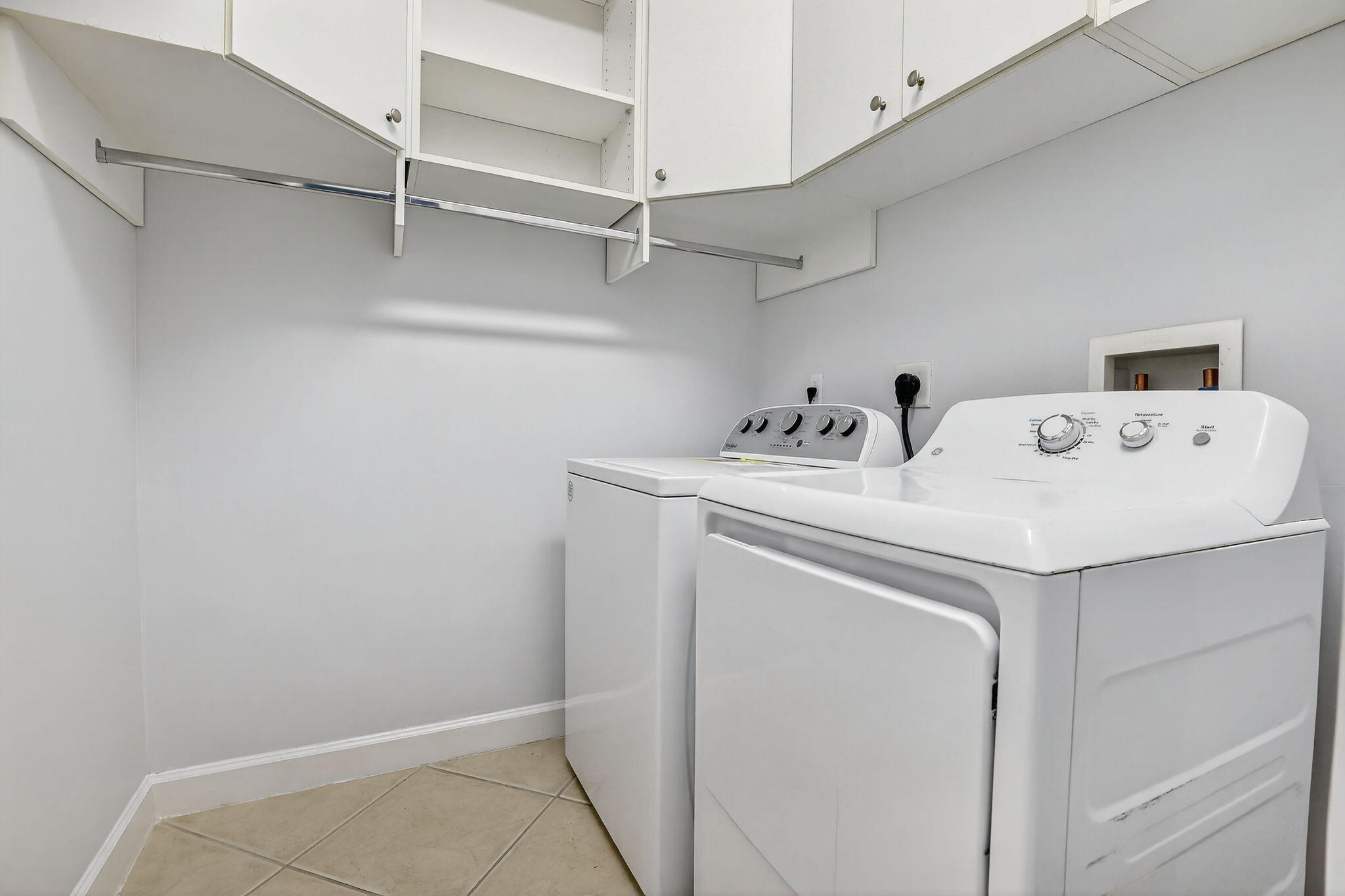 PINE ISLAND COMMERCIAL/Ci - Residential Lease