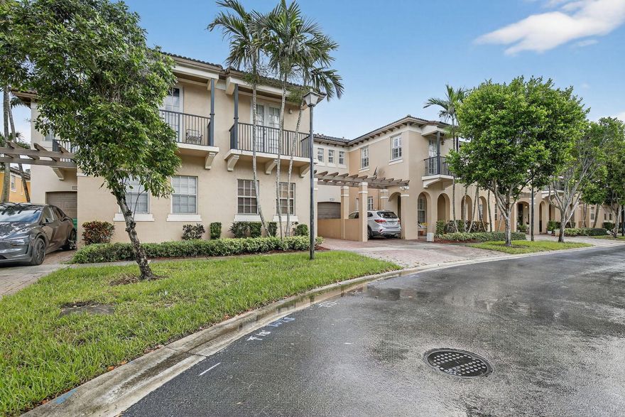 Beautifully remodeled 4/3 townhouse in Davie!!! -Excellent central location close to major highways, shopping, casinos, parks and schools. -All brand new just installed appliances -No carpet, wood and tile! -Downstairs private suite -Fenced backyard -Designer finishes -Spacious built out closets -High ceilings -2 Balconies -Live in a community with resort style amenities Too many upgrades and features to list, for more details schedule your showing today!!!!