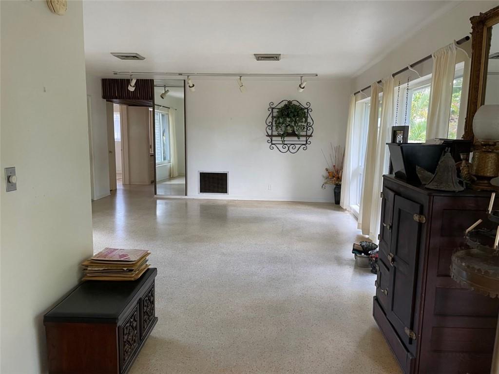 Coral Gardens 30-7 B - Residential