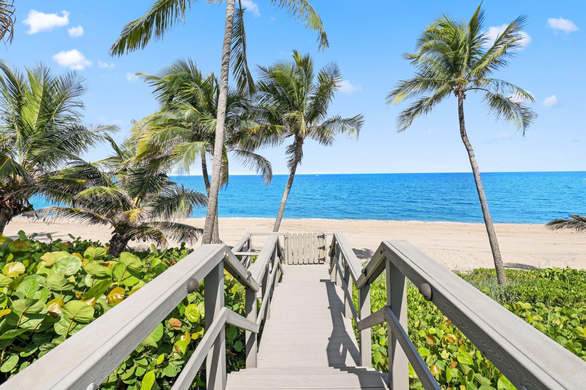 A perfect 10 on prestigious Hillsboro Mile! This exceptional ocean-to- – image 7
