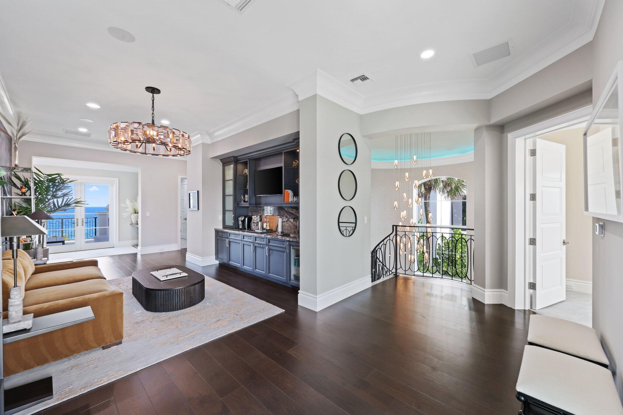 A perfect 10 on prestigious Hillsboro Mile! This exceptional ocean-to- – image 26