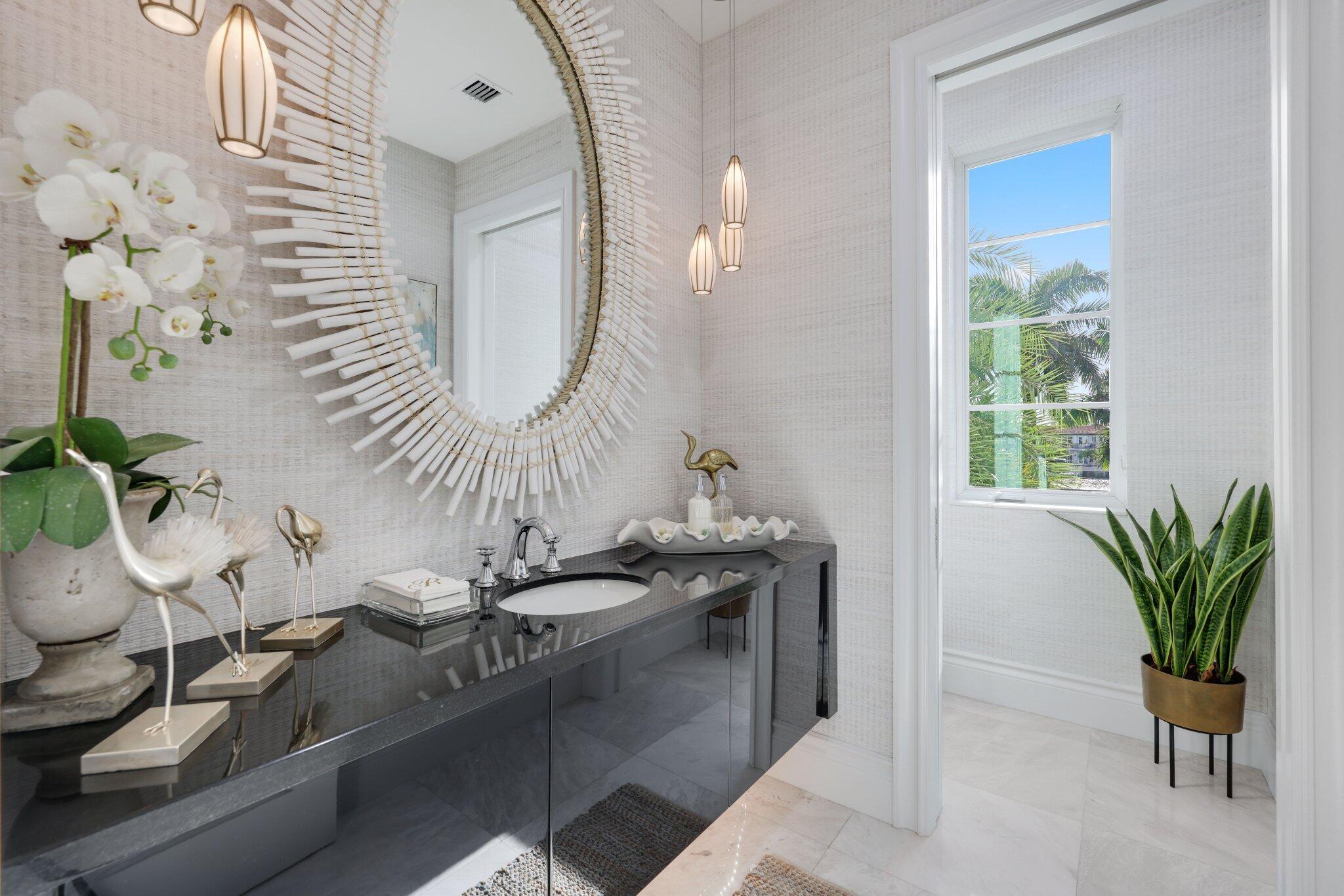 A perfect 10 on prestigious Hillsboro Mile! This exceptional ocean-to- – image 18