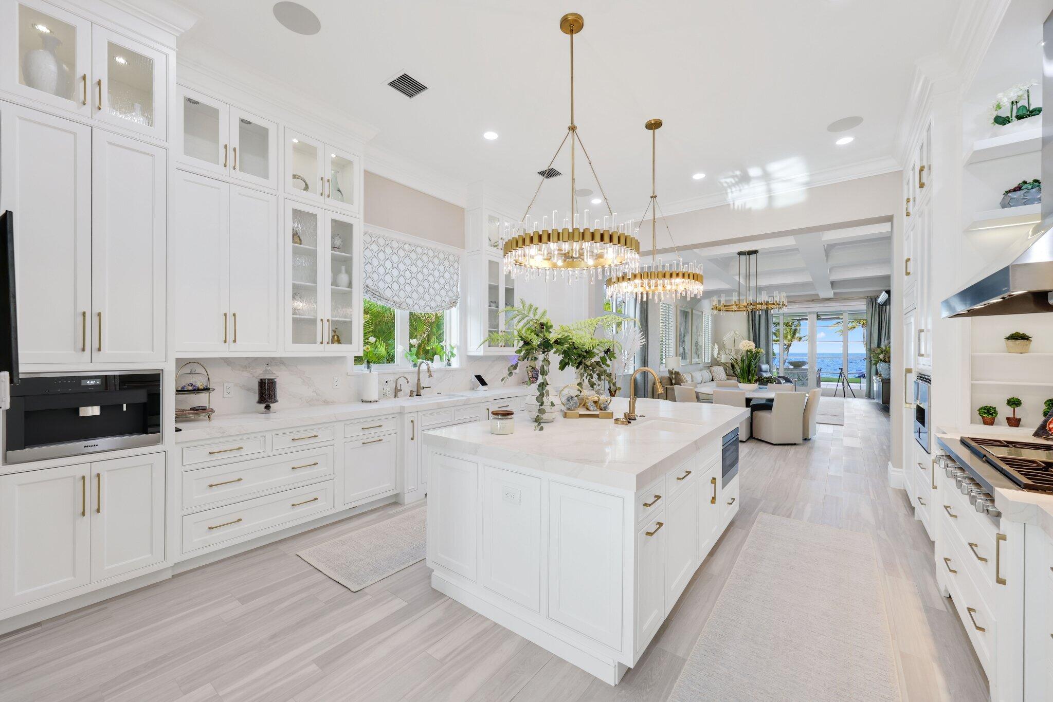 A perfect 10 on prestigious Hillsboro Mile! This exceptional ocean-to- – image 11