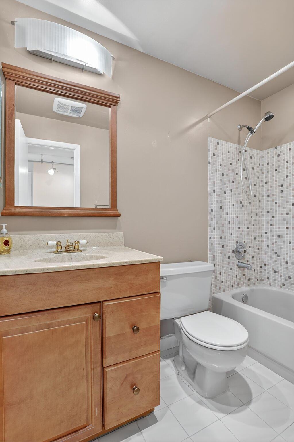 ASHMONT CONDOMINIUM F - Residential