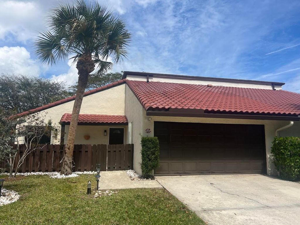 Photo of 541 NE 47th Street, Boca Raton, FL 33431 (MLS # R11167606)