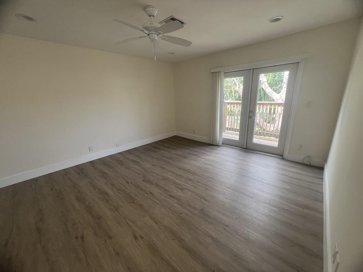 VILLAS DE LA COSTA CONDO - Residential Lease