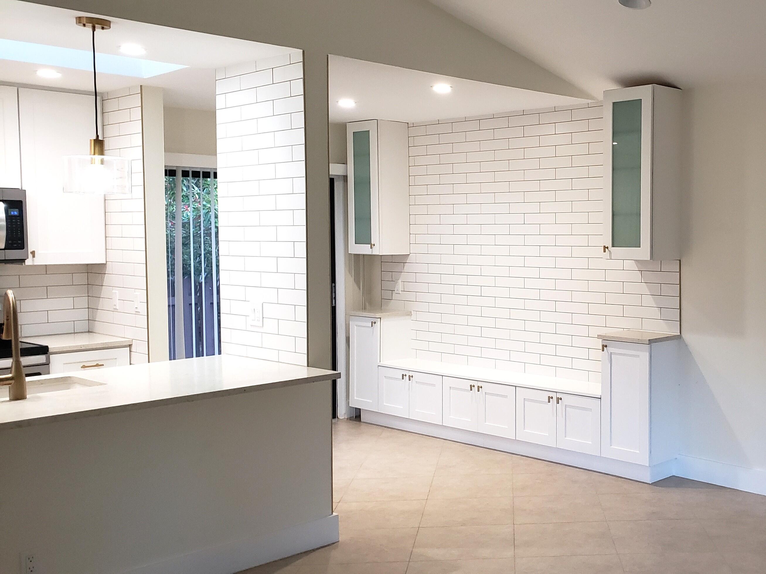 VILLAS DE LA COSTA CONDO - Residential Lease