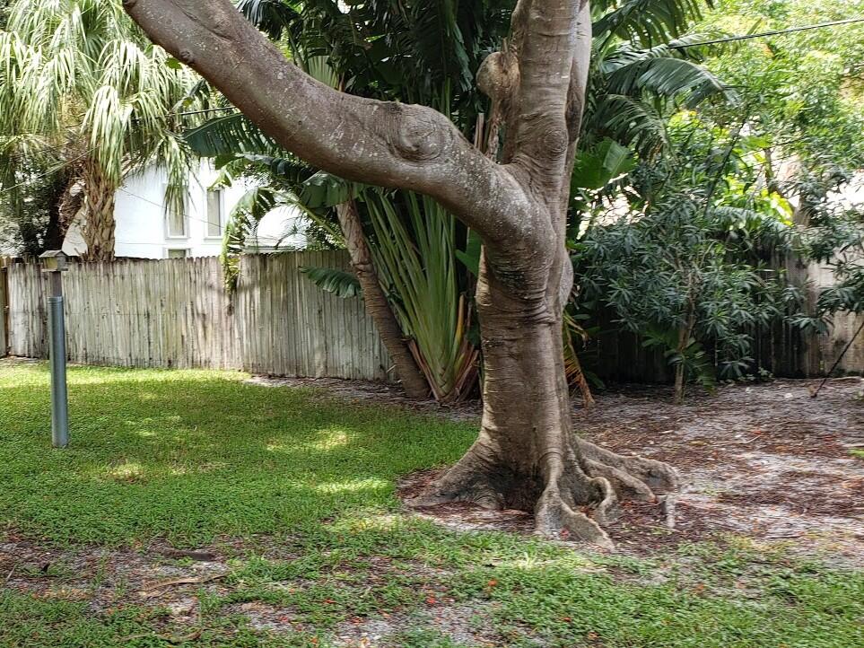 VILLAS DE LA COSTA CONDO - Residential Lease