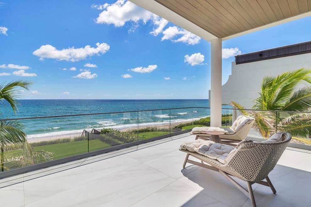 BOCA COVE VILLAS - Residential