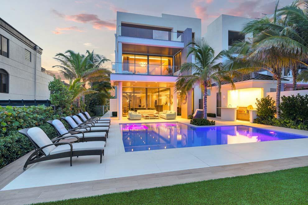 BOCA COVE VILLAS - Residential