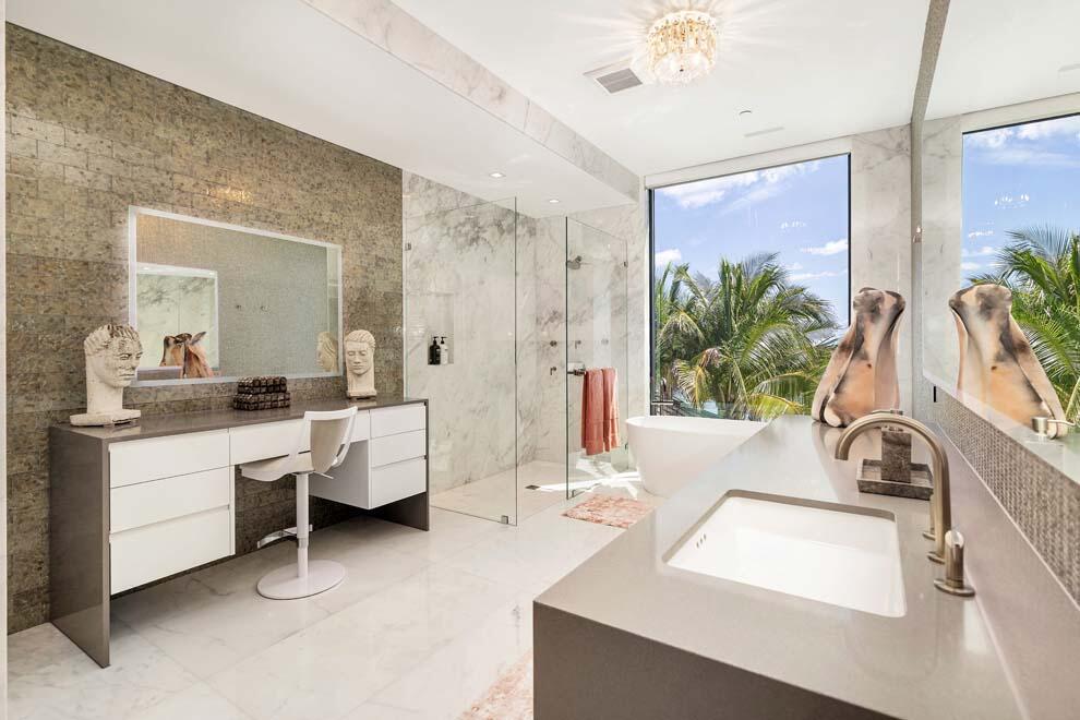 BOCA COVE VILLAS - Residential