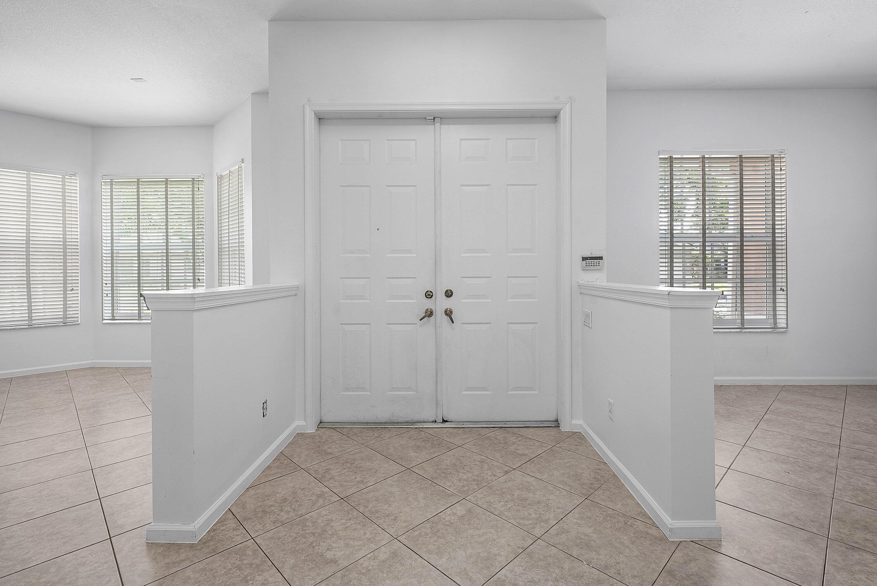 9058 SEDGEWOOD Drive