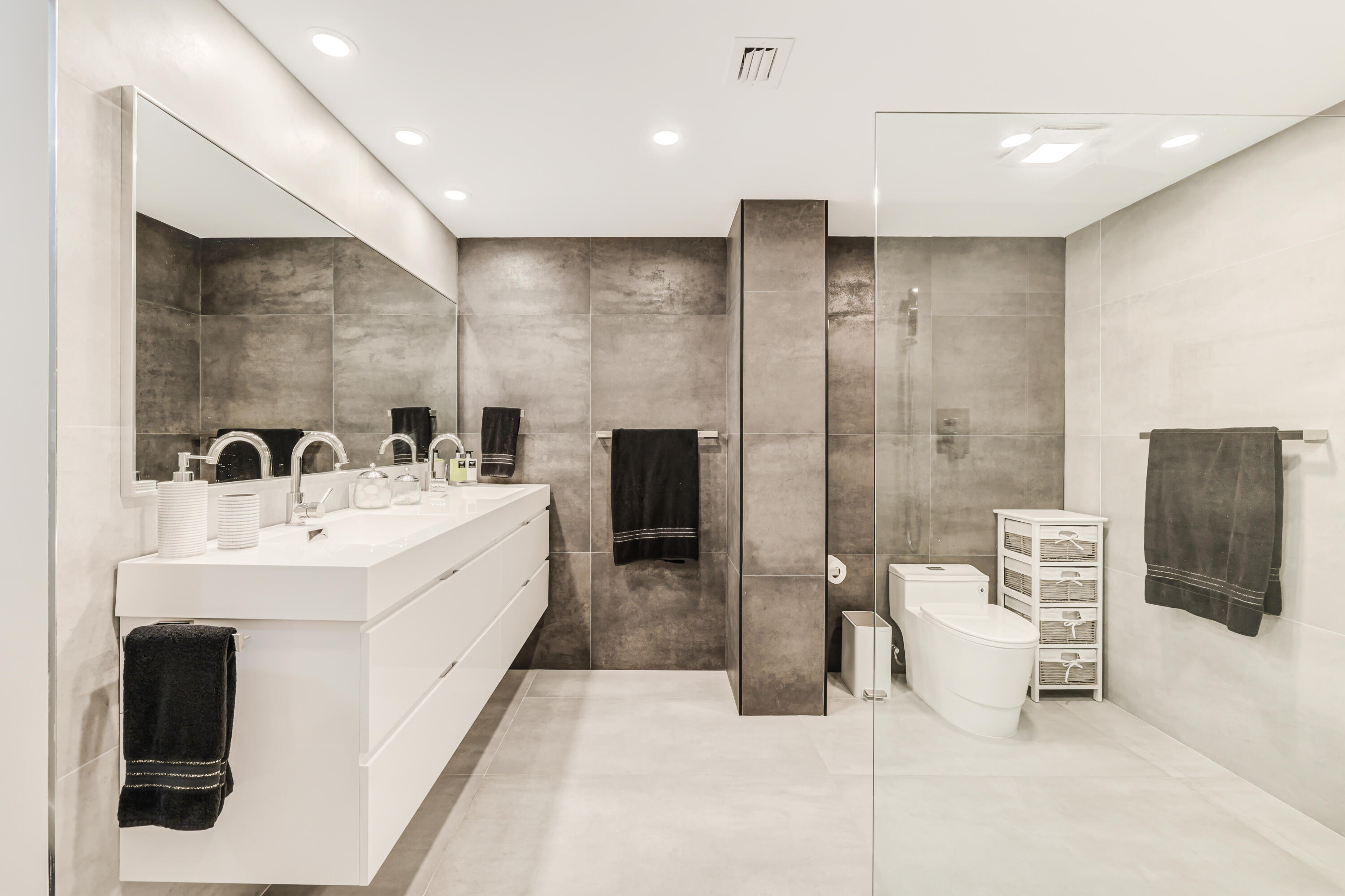 Palm Beach Polo Club - Residential Lease