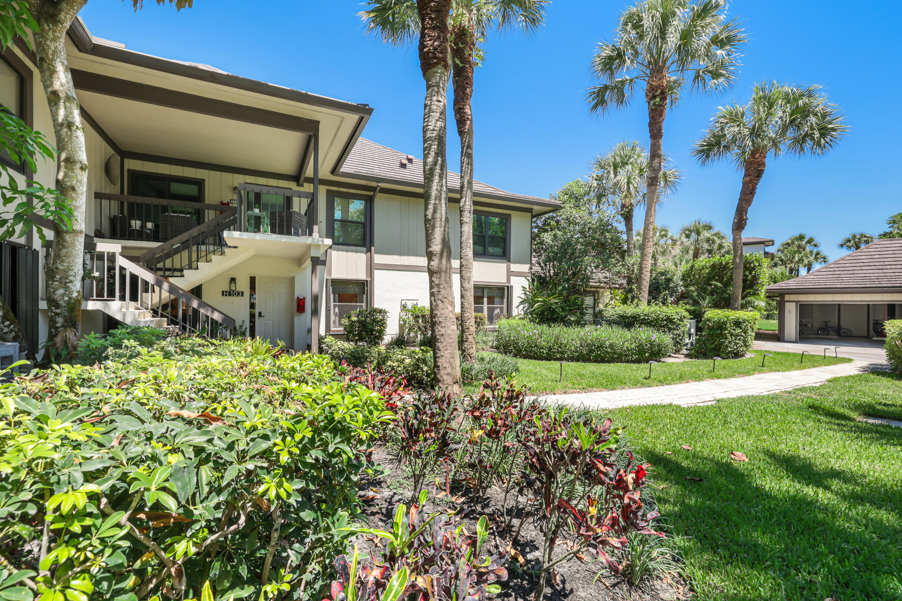 Palm Beach Polo Club - Residential Lease