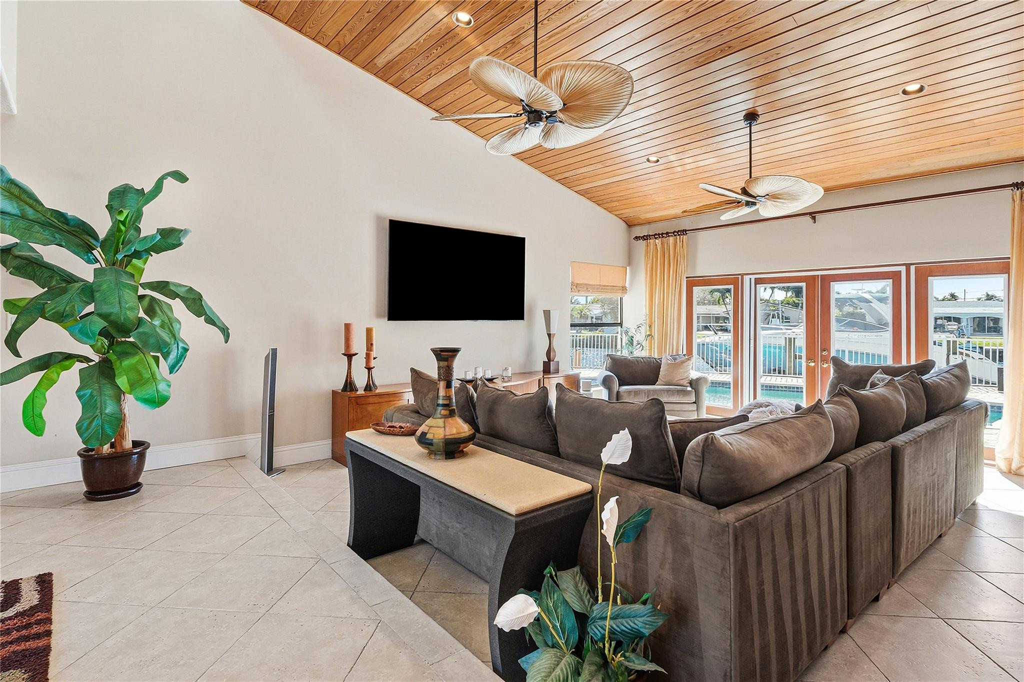 Cypress Isles Estates Fou - Residential