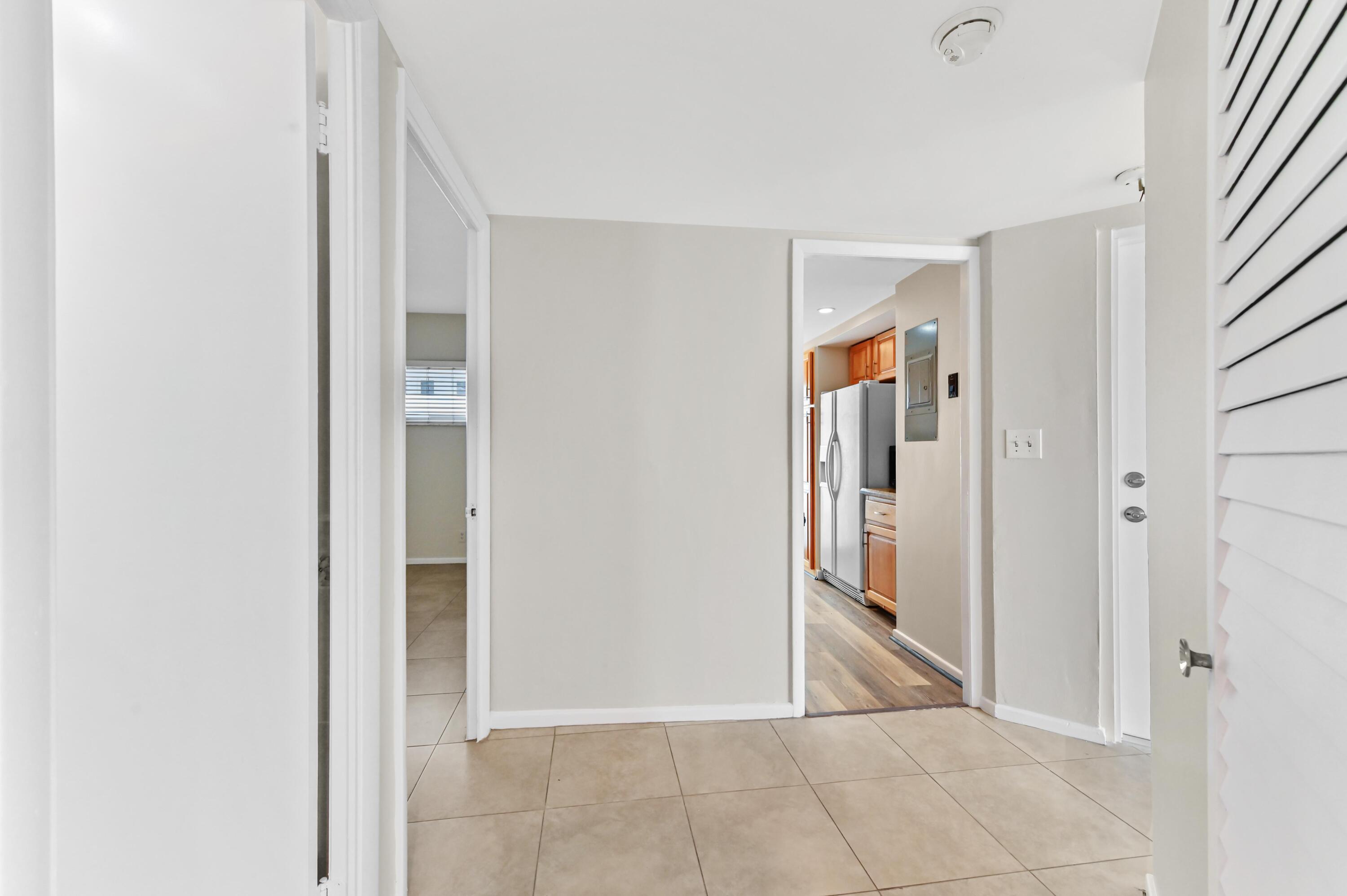 BREAKERS CONDOMINIUM - Residential Lease