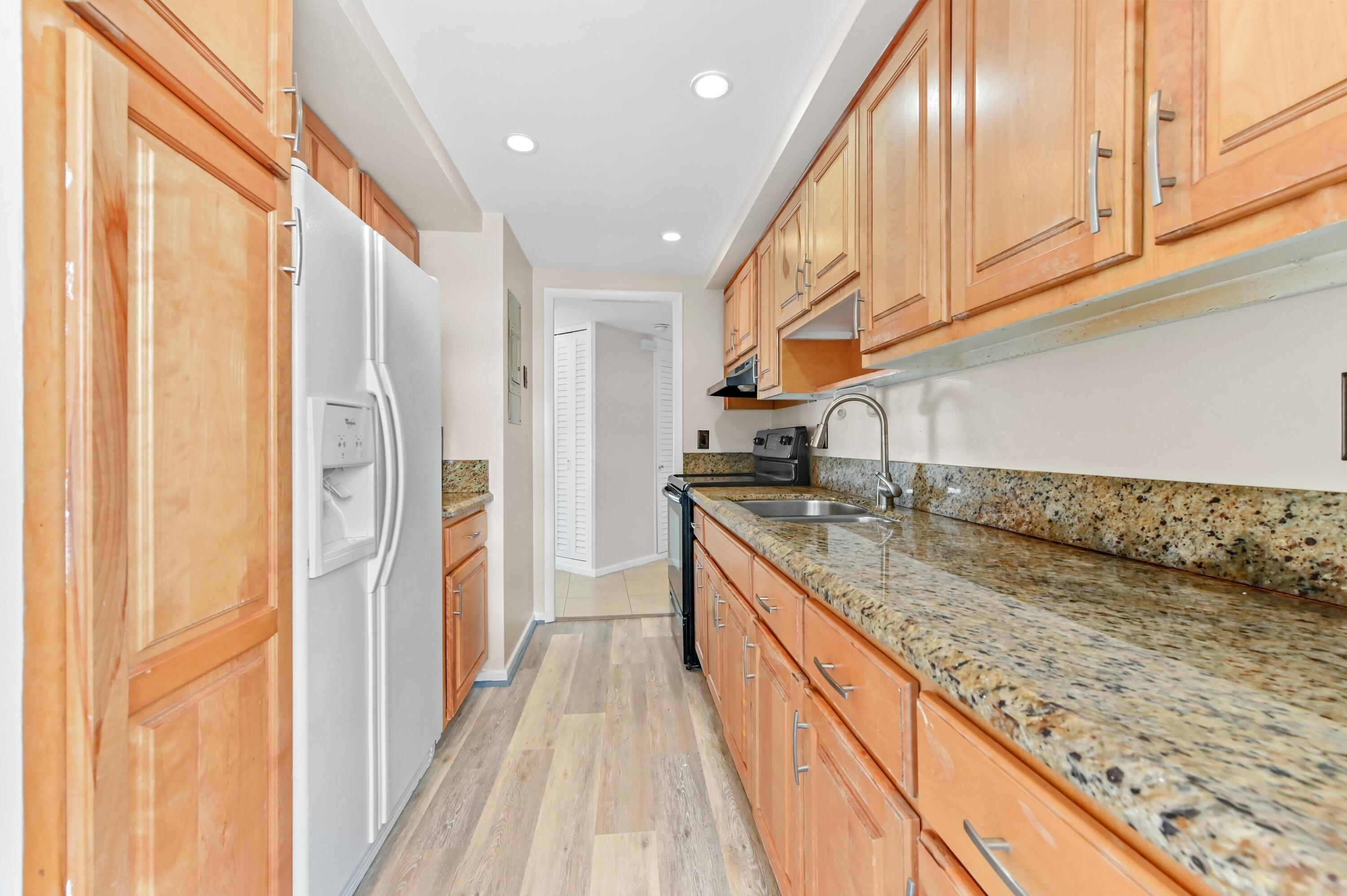 BREAKERS CONDOMINIUM - Residential Lease