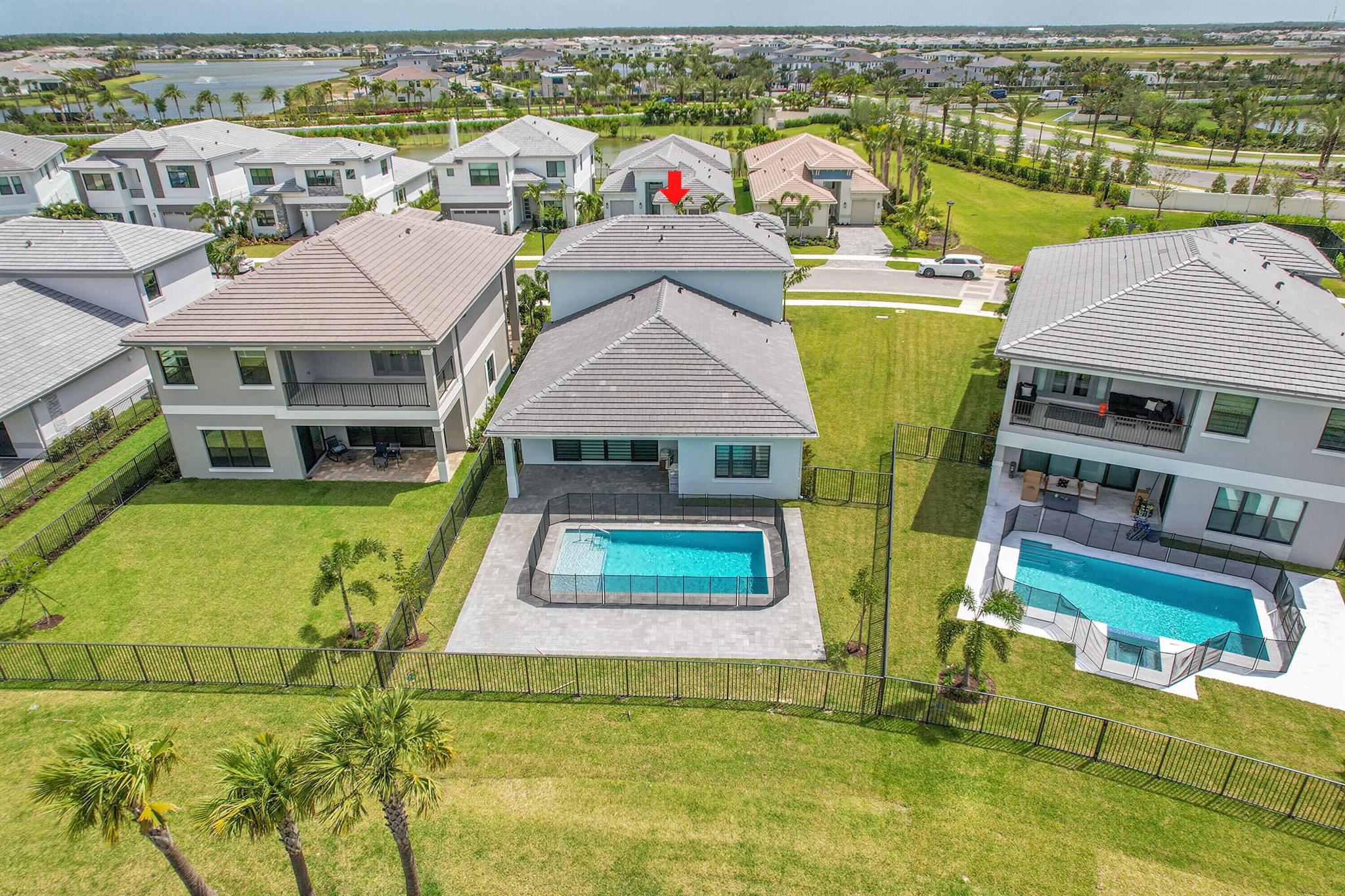 AVENIR POD - Residential Lease