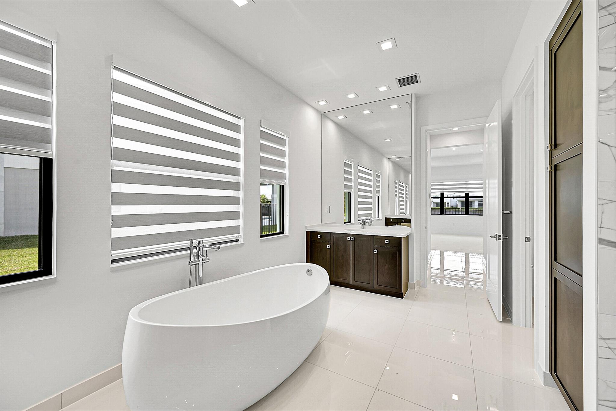 AVENIR POD - Residential Lease