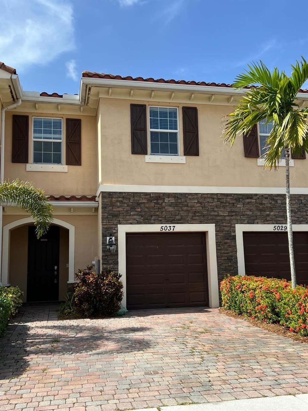 Photo of 5037 Ashley River Road #5037, West Palm Beach, FL 33417 (MLS # R11101217)