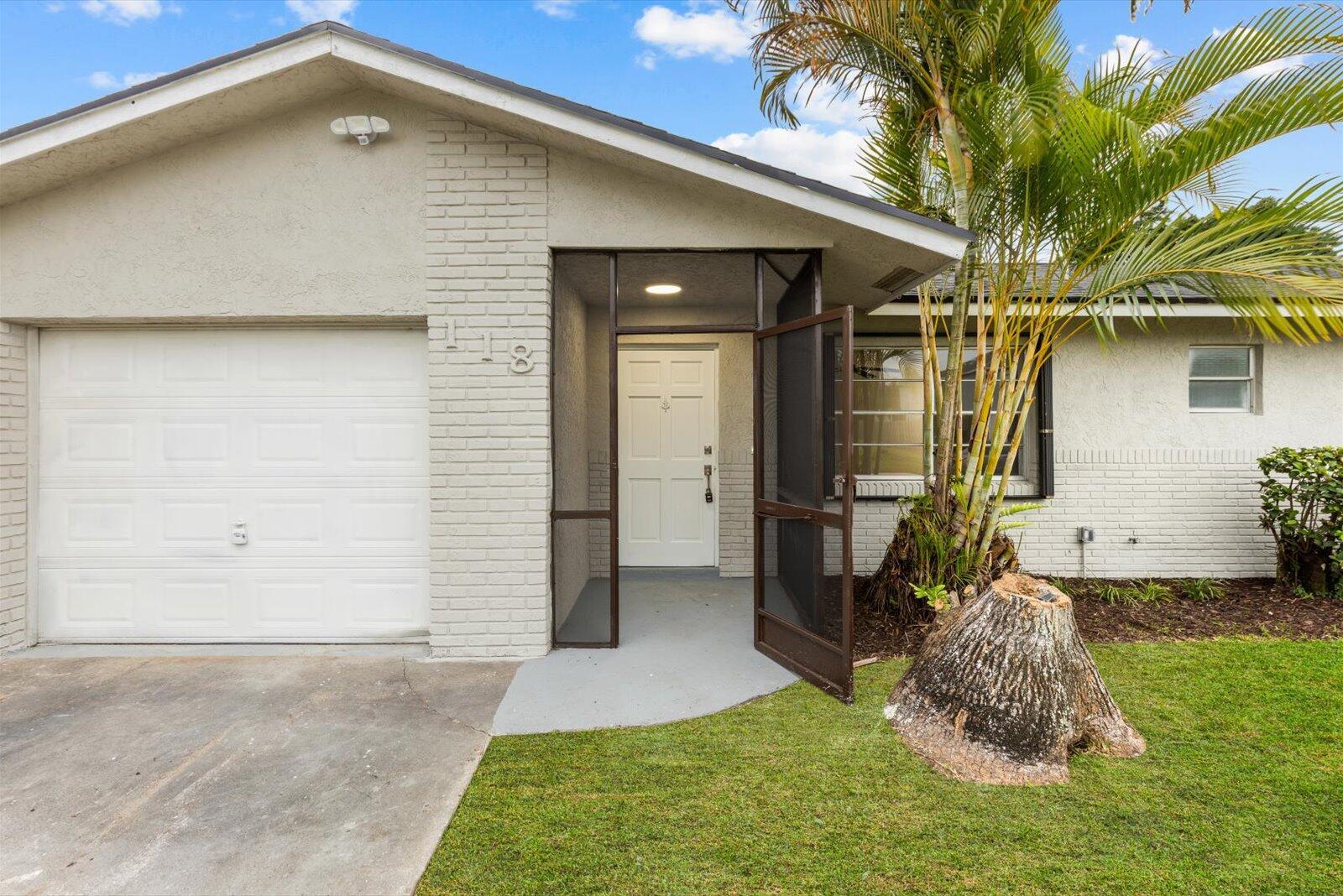 PORT ST LUCIE SECTION 18 - Residential