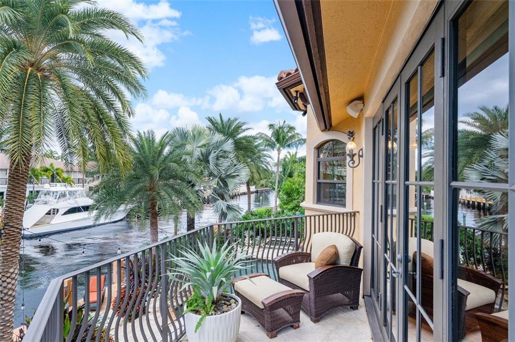 CORAL RIDGE COUNTRY CLUB - Residential