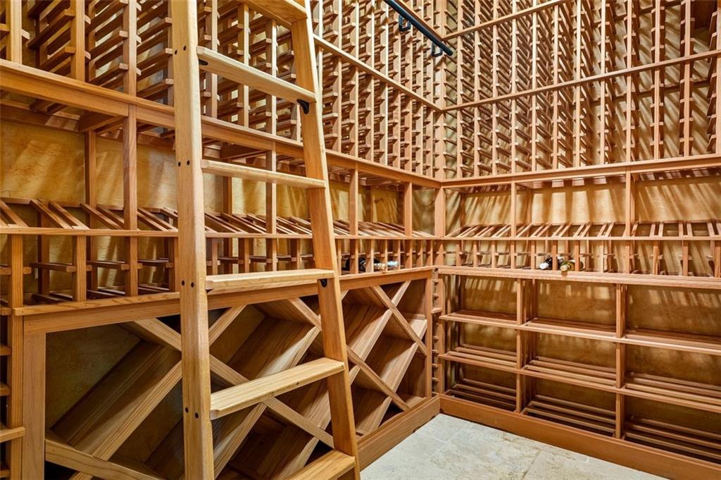 CORAL RIDGE COUNTRY CLUB - Residential