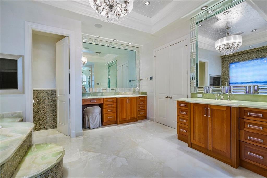 CORAL RIDGE COUNTRY CLUB - Residential