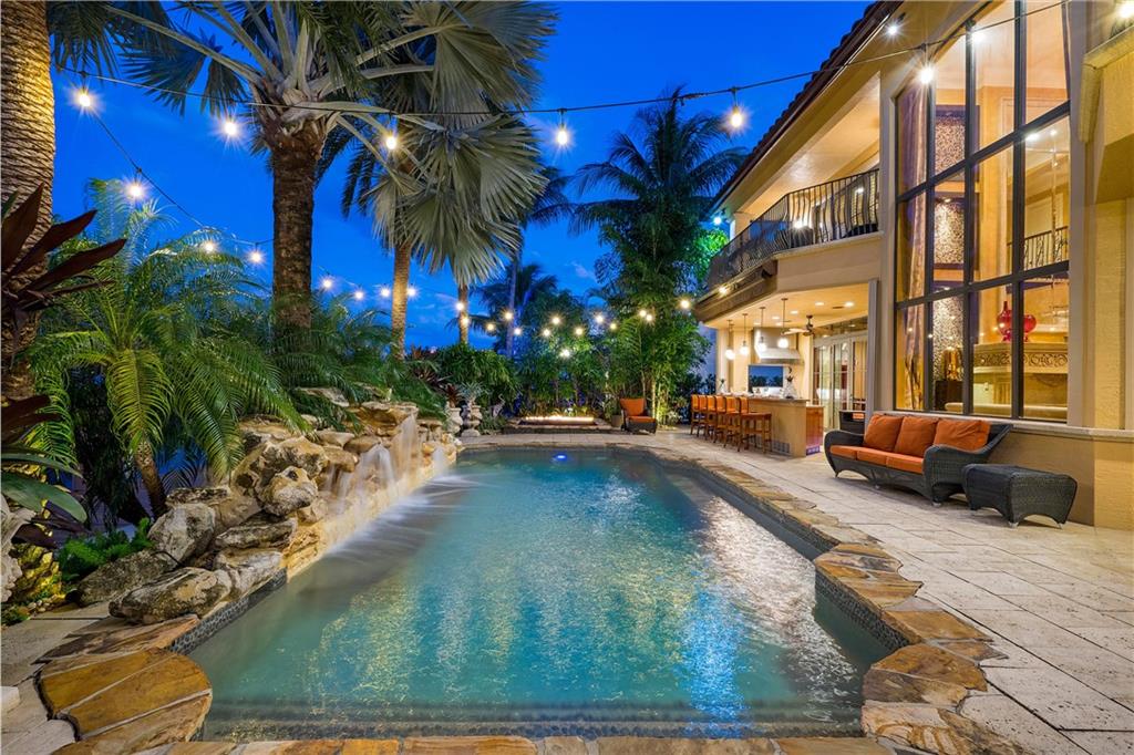 CORAL RIDGE COUNTRY CLUB - Residential