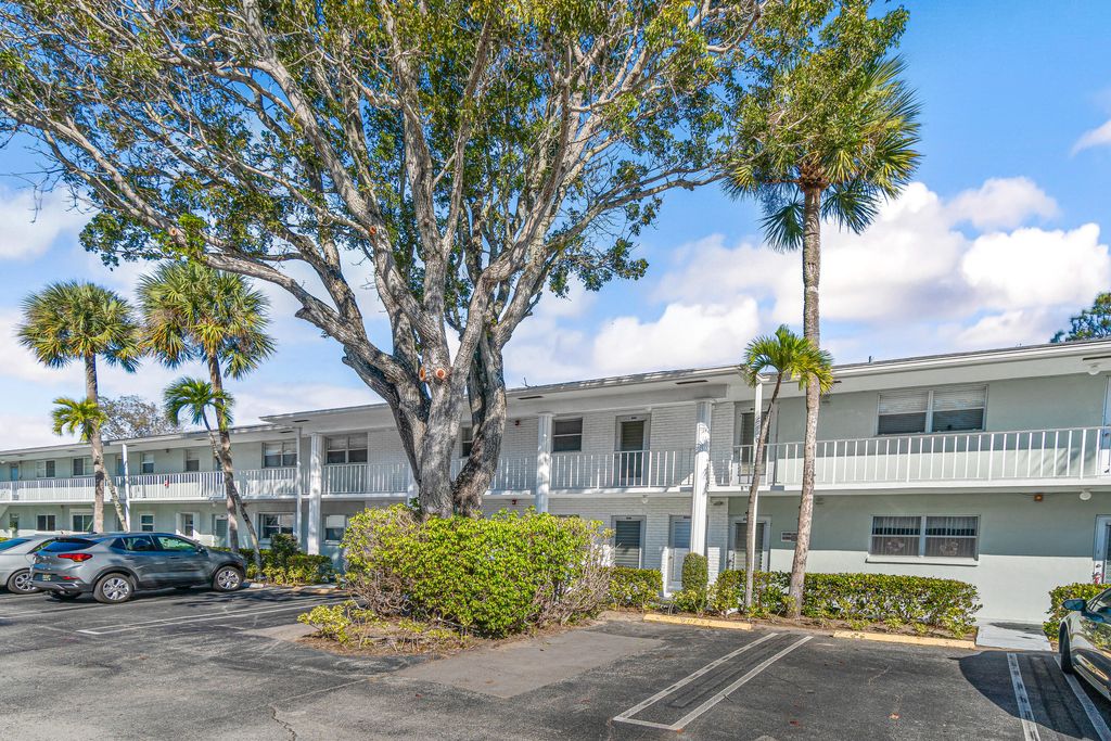 Photo of 2700 SW 22nd Avenue #1407, Delray Beach, FL 33445 (MLS # R11161991)