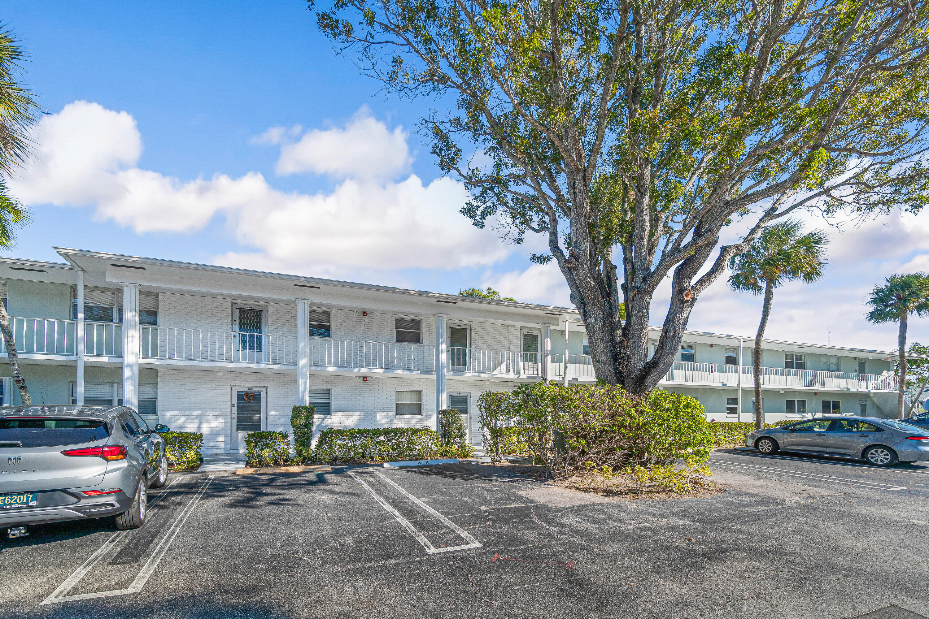 2700 SW 22nd Avenue 1407