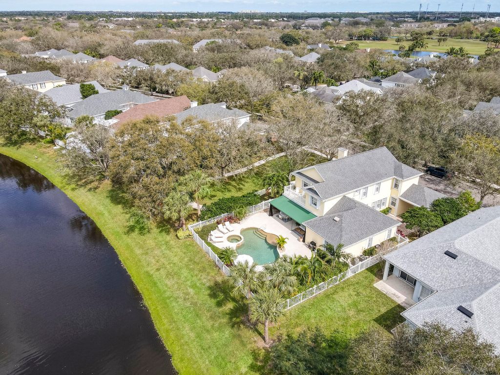 Photo of 206 Barbados Drive, Jupiter, FL 33458 (MLS # R10961083)
