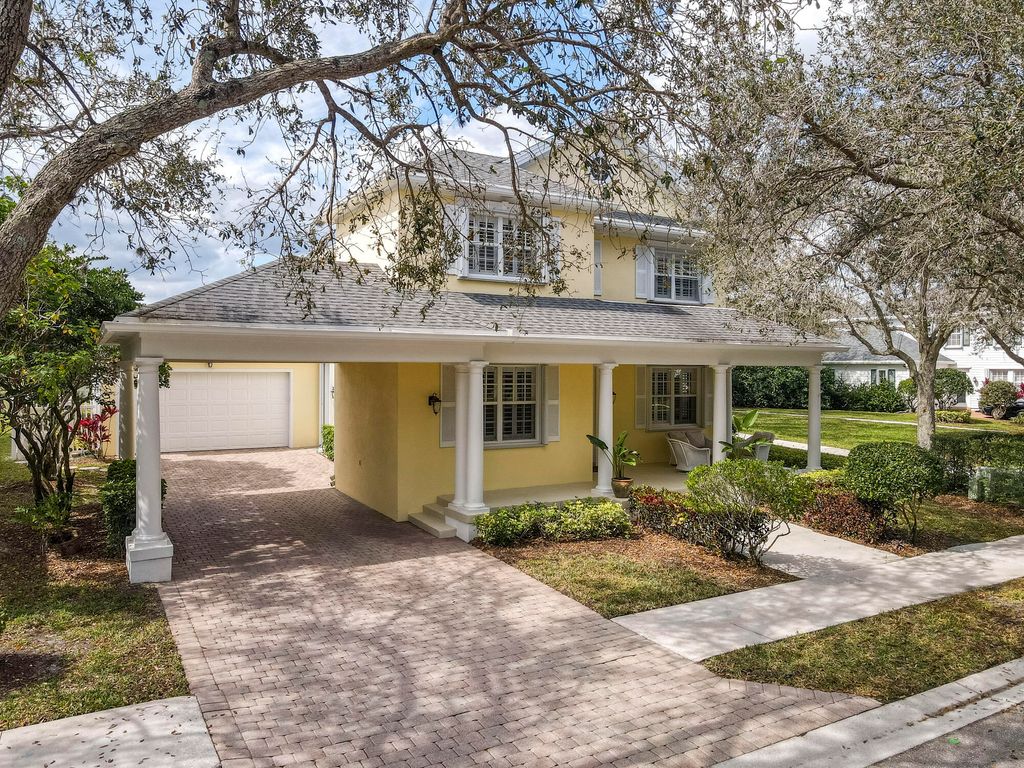 Photo of 206 Barbados Drive, Jupiter, FL 33458 (MLS # R10961083)