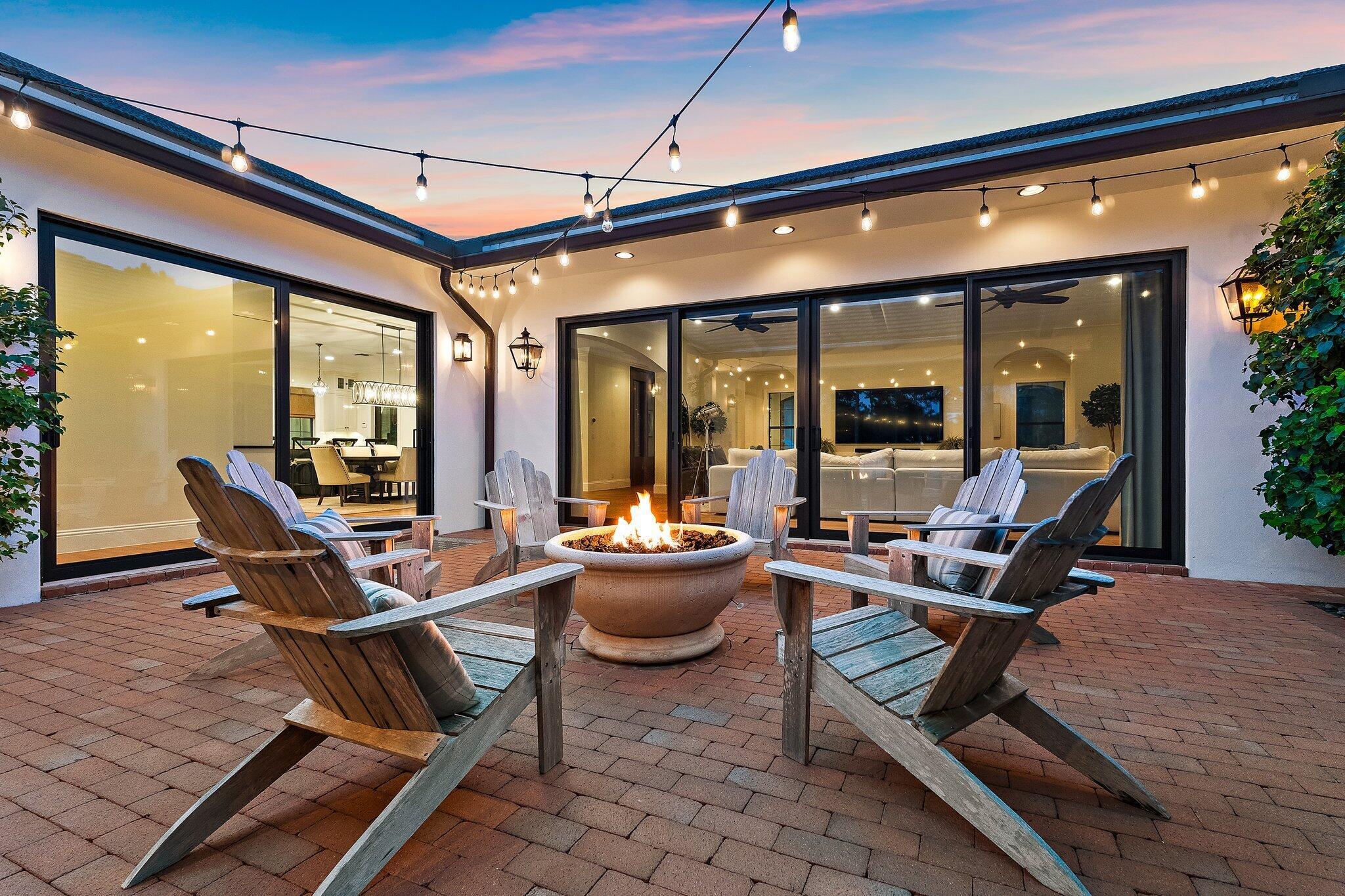 821015 Island Country - Residential