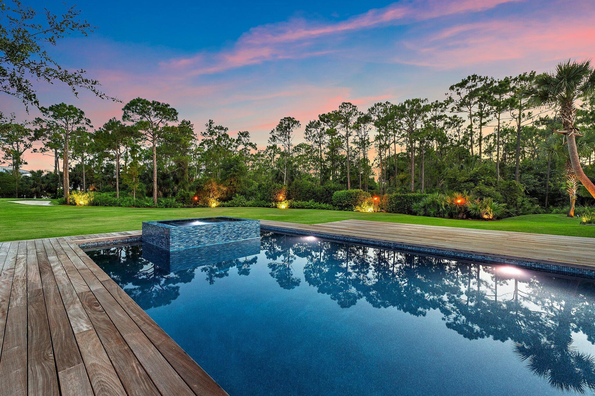 821015 Island Country - Residential