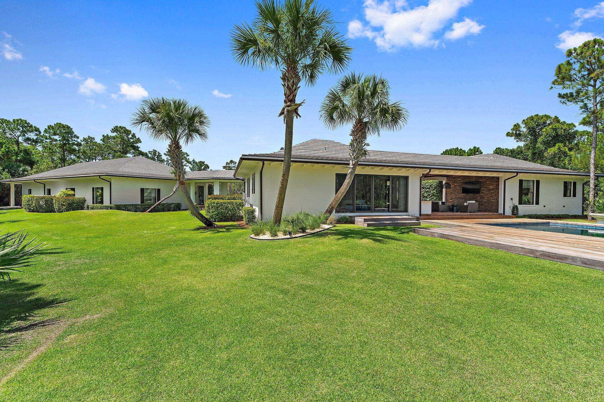 821015 Island Country - Residential