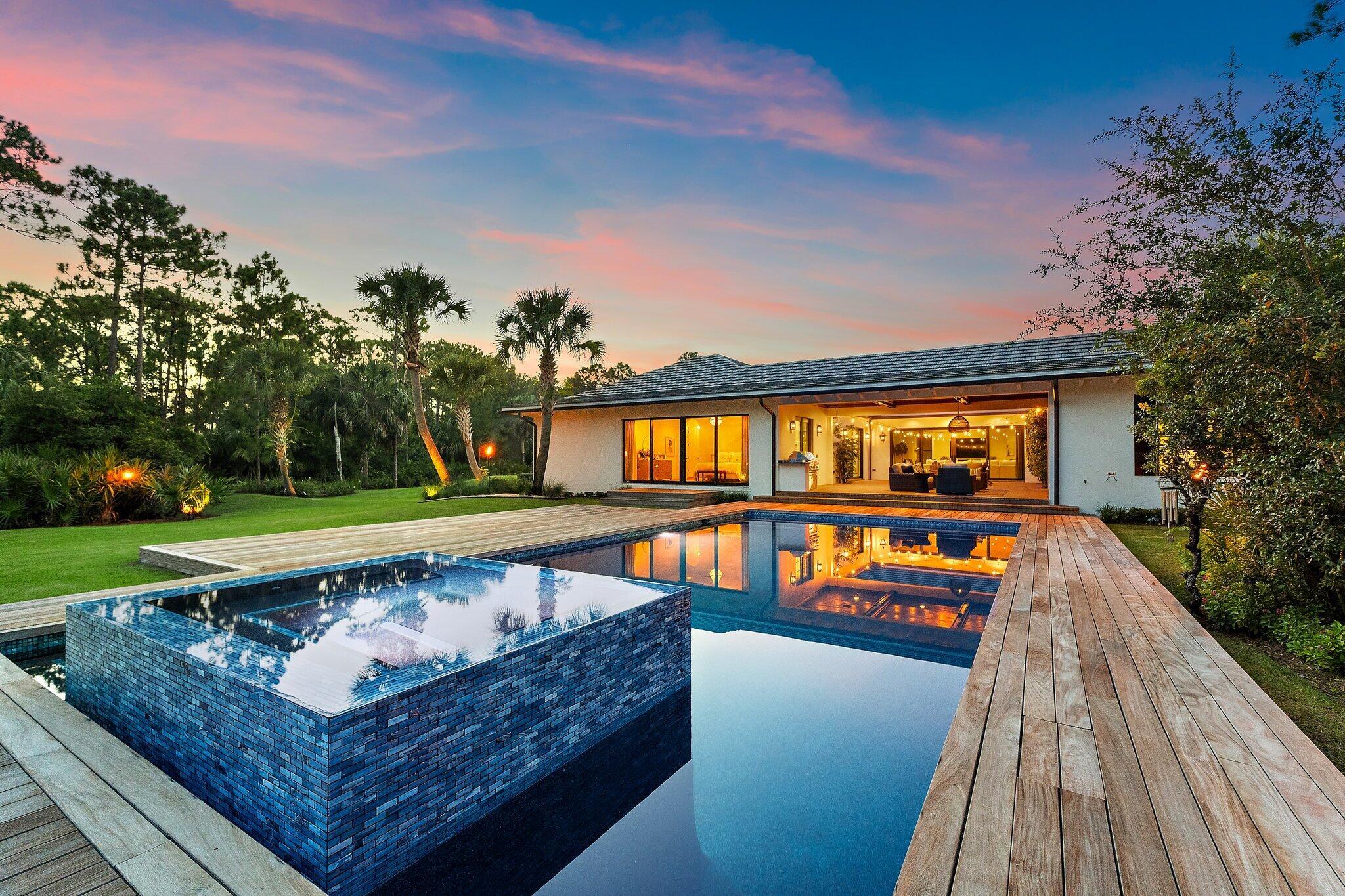 821015 Island Country - Residential