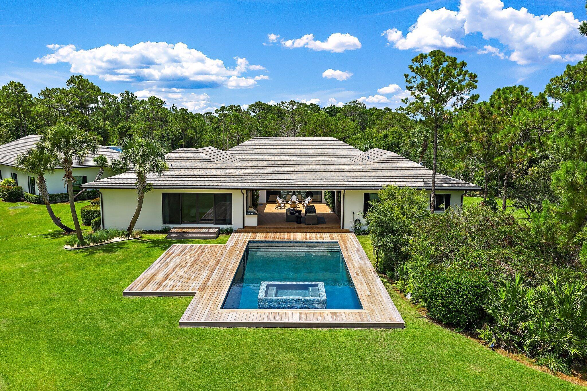 821015 Island Country - Residential