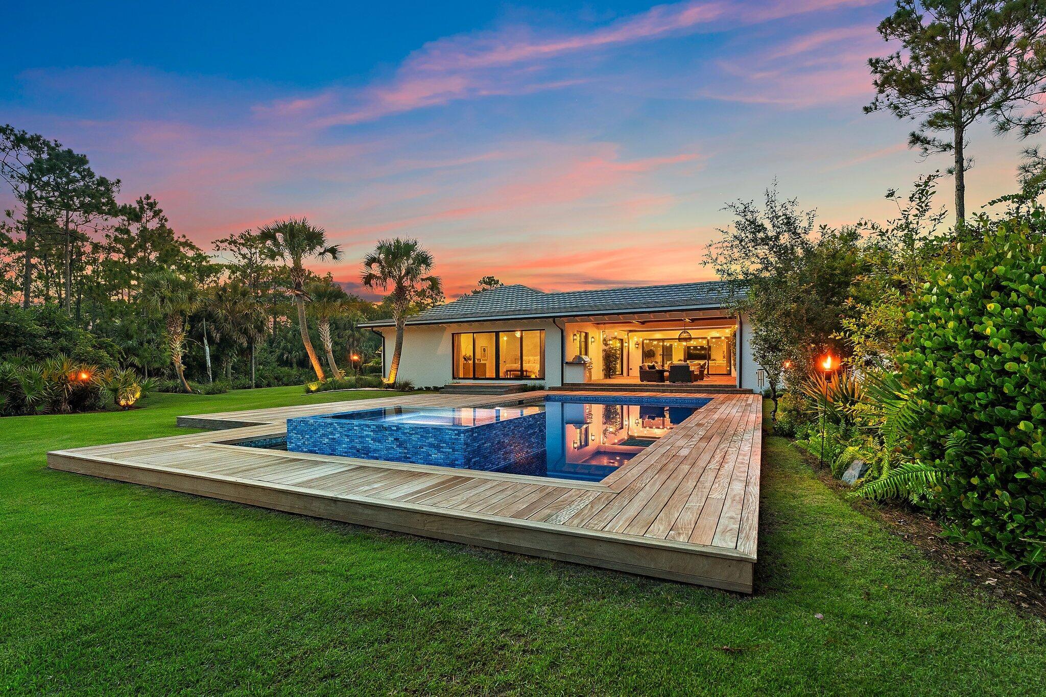 821015 Island Country - Residential