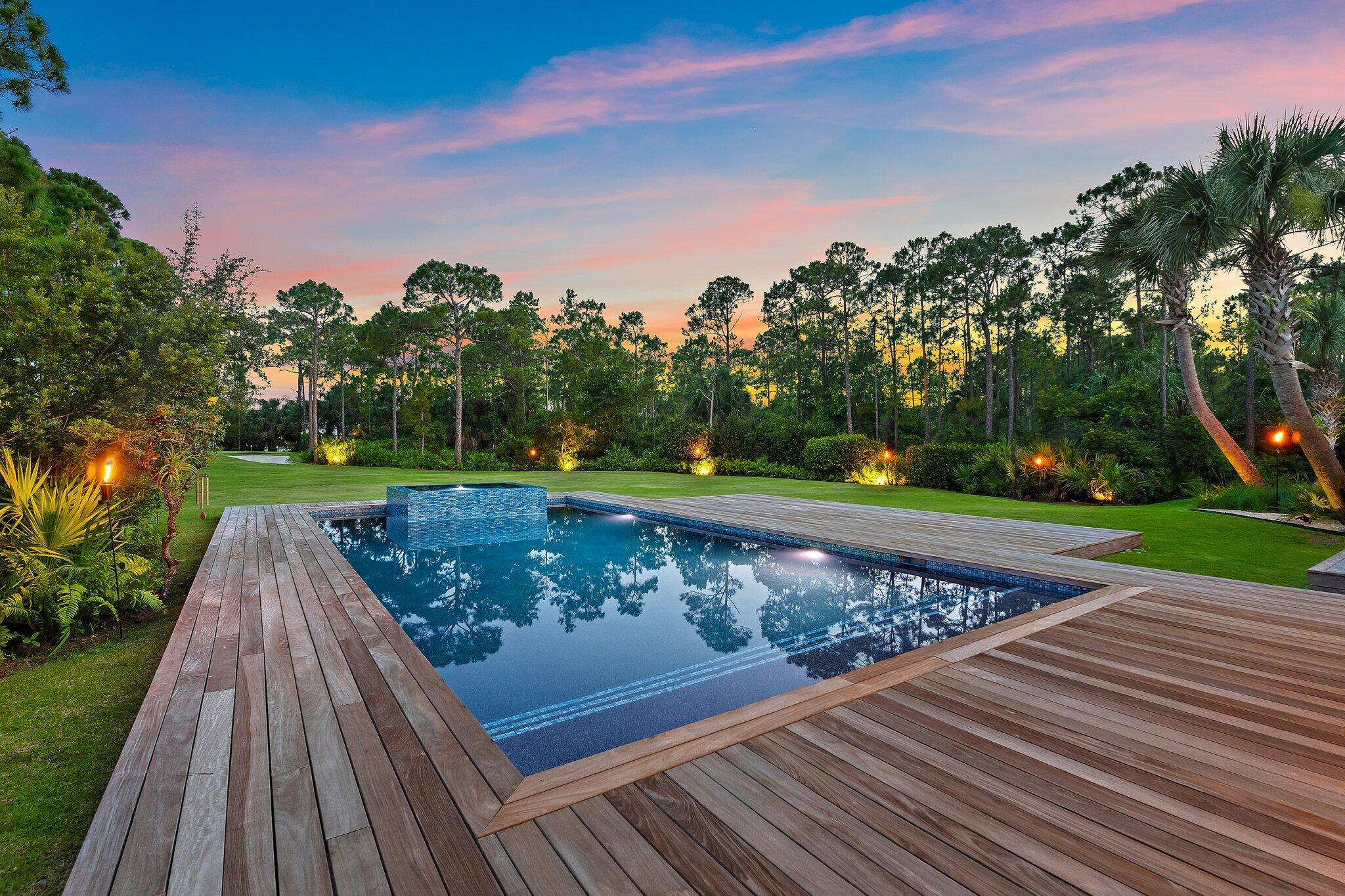 821015 Island Country - Residential