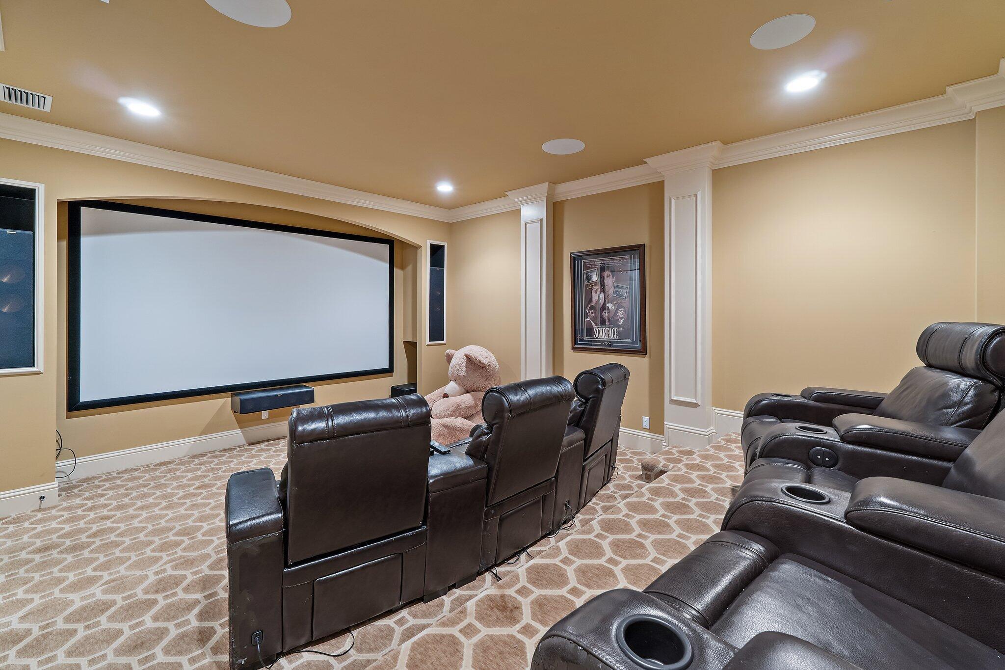 821015 Island Country - Residential