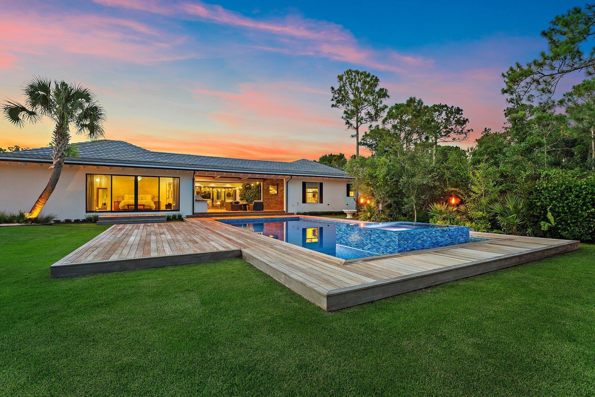 821015 Island Country - Residential