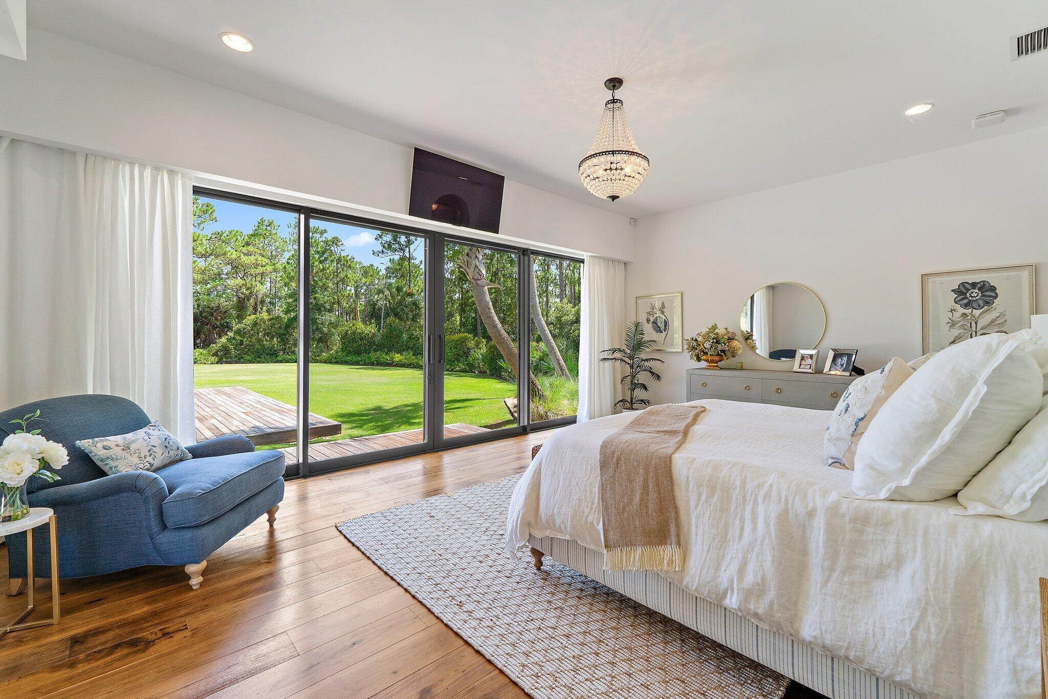 821015 Island Country - Residential